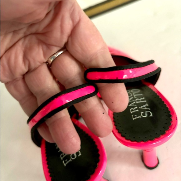 Franco Sarto pink sandals - Picture 5 of 13
